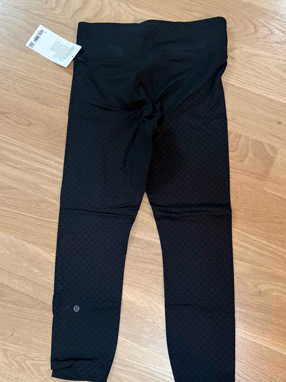lululemon athletica womens Black Leggings with Diamond Texture